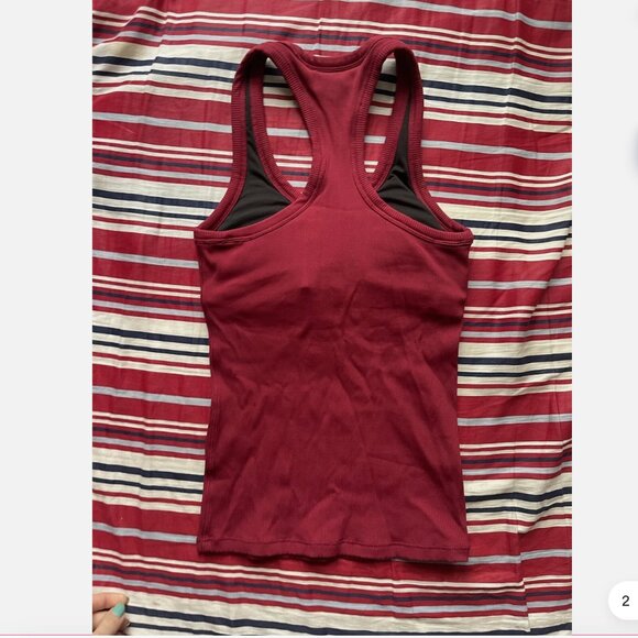 All Access Tank Top Women's XS Build-In Bra Burgundy Red Gym Yoga Workout - Picture 3 of 4